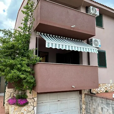 Apartment Rosa *